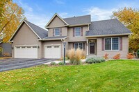 Building Photo - 9039 Brentwood Trl