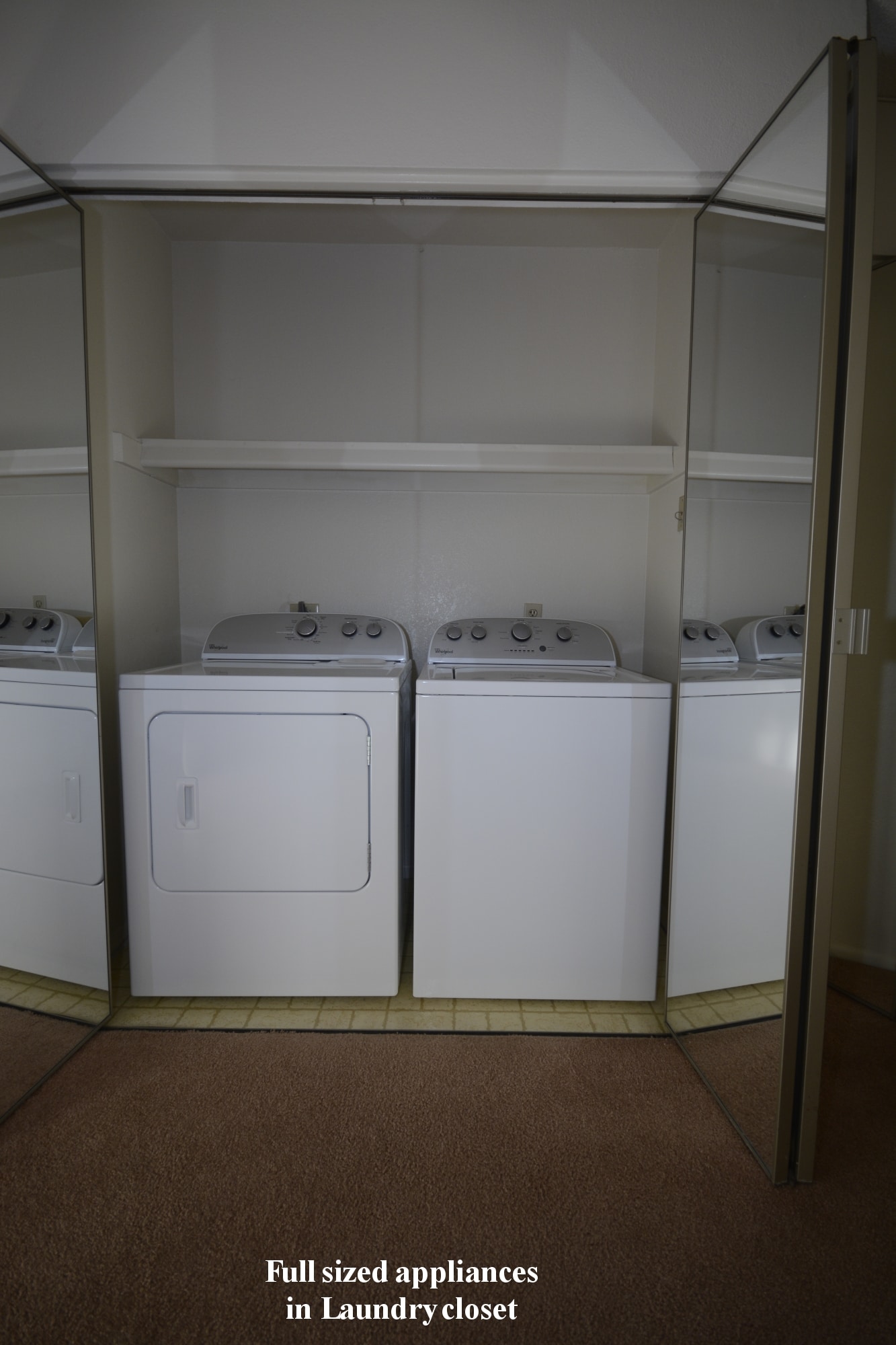 Building Photo - 850 S River Dr