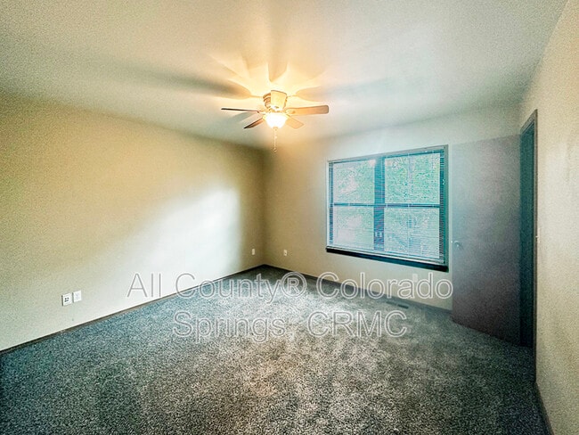 Building Photo - 2274 Stepping Stones Way