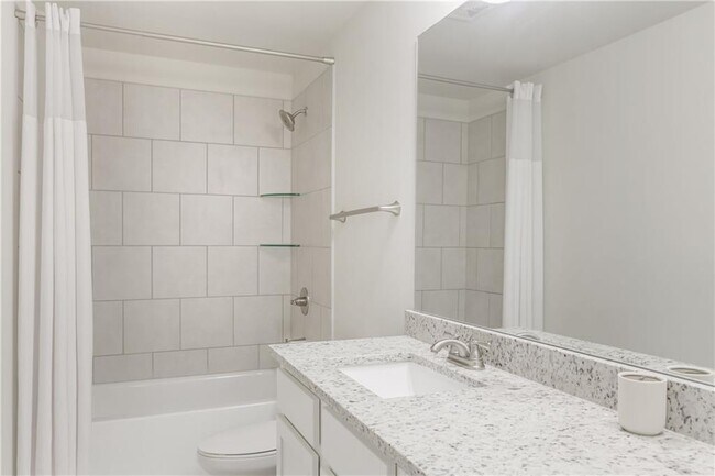 Building Photo - 2956 Chene Pl