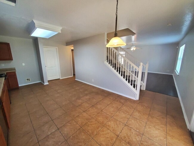 Building Photo - 1411 Ambush Creek