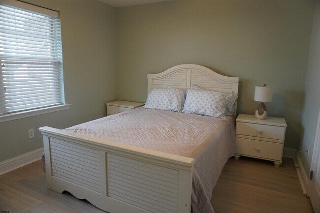 Building Photo - 9211 Atlantic Ave