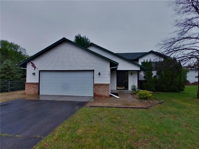 Primary Photo - 5951 143rd Cir NW