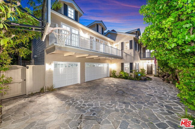 Building Photo - 515 S Westgate Ave