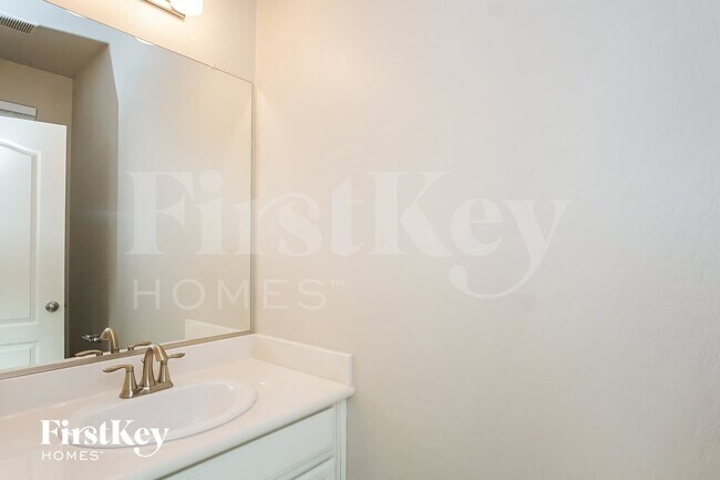 Building Photo - 10749 Casco Bay St