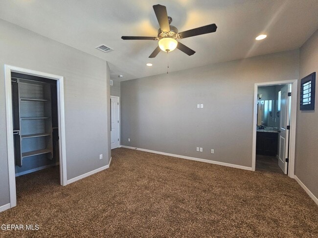 Building Photo - 13470 Selby St