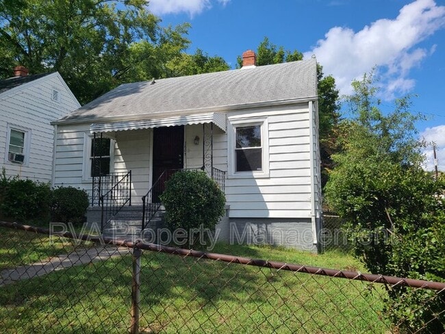 Building Photo - 1601 Albany Ave