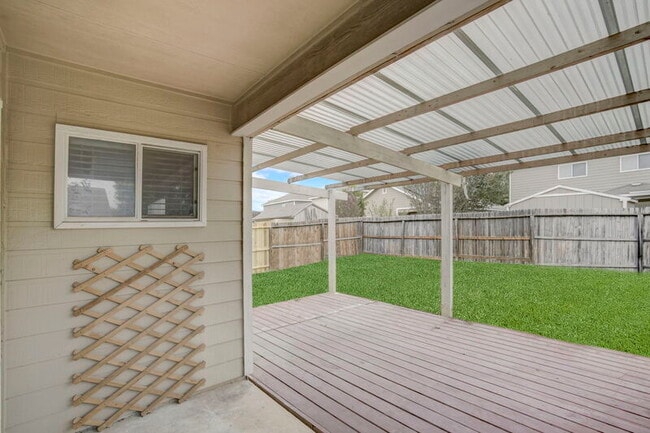 Building Photo - 12219 Raw Silver