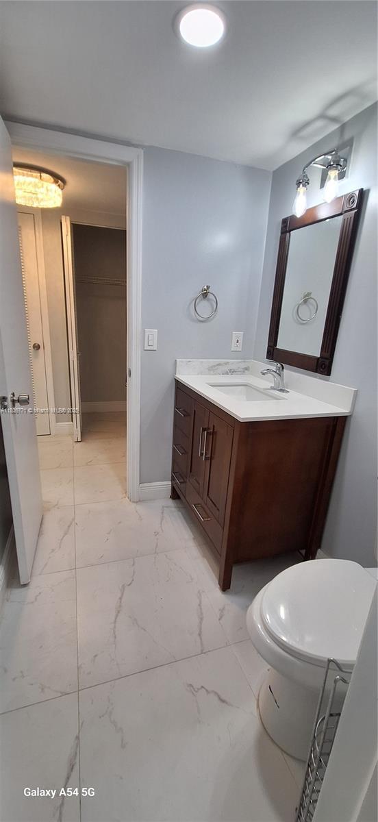 Building Photo - 3300 Spanish Moss Terrace