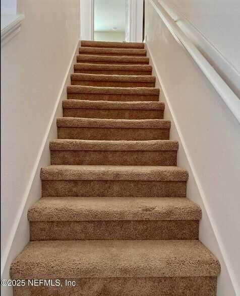 Building Photo - 8709 Lake George Cir W