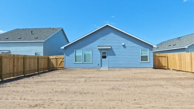 Building Photo - 2324 Sprinkle Dr
