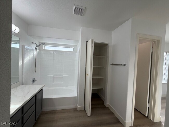 Building Photo - 7383 W Diablo Dr