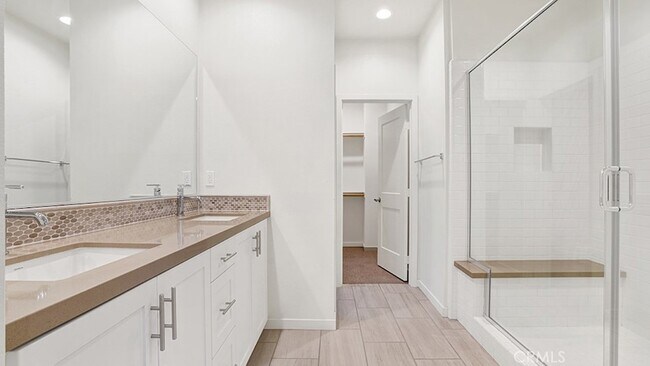 Building Photo - 137 Mirth