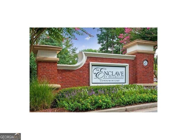 Building Photo - 1222 Westchester Ridge NE