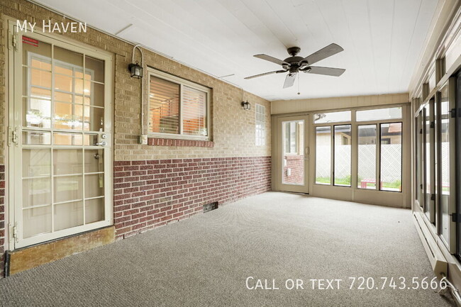 Building Photo - 2633 Quitman St