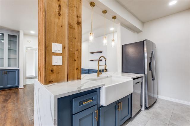 Building Photo - 3208 Cole Ave