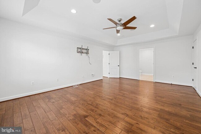 Building Photo - 110 Bedrock Dr