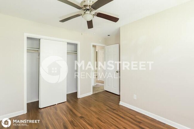 Building Photo - 1404 SW PEGGY CIRCLE, LEES SUMMIT, MO 64081