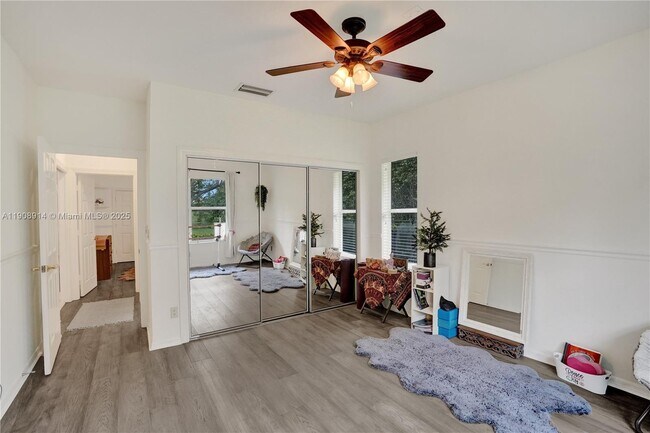 Building Photo - 21190 N Sweetwater Ln