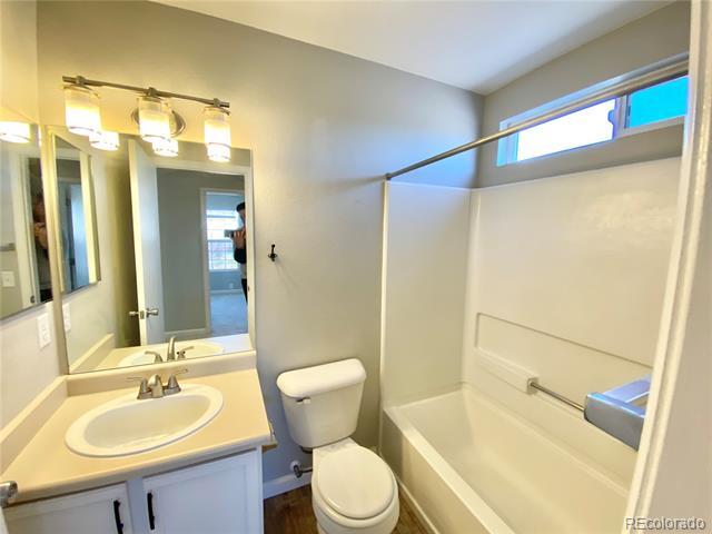 Building Photo - 6265 Aquatic Cir