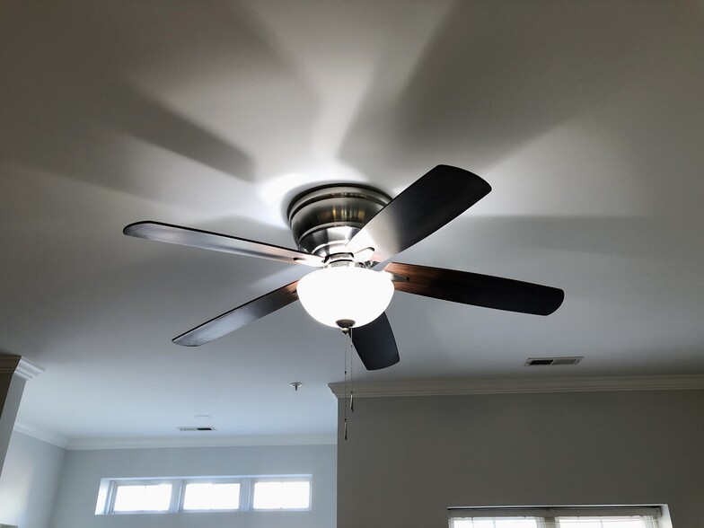 Fam/Living Room Ceiling Fan - 9413 Groffs Mill Dr