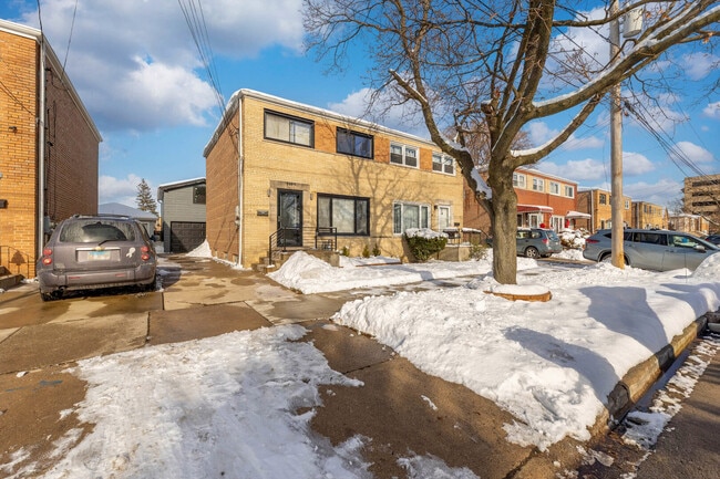 Building Photo - 5236 W 54th St