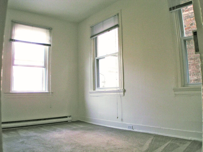 Building Photo - 1403 Madison Ave