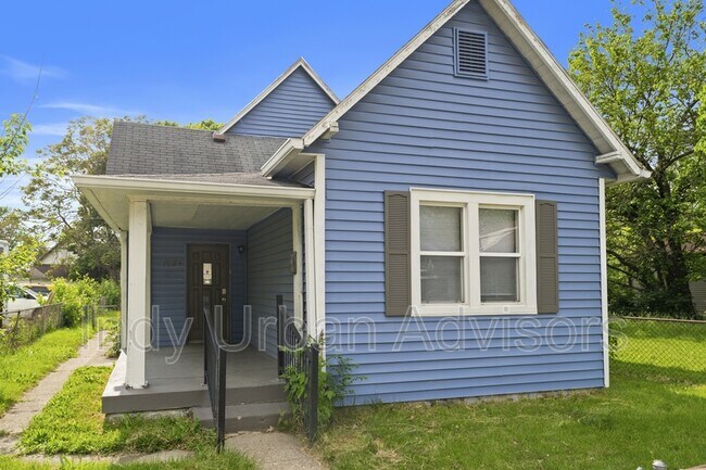 Primary Photo - 1024 Winfield Ave