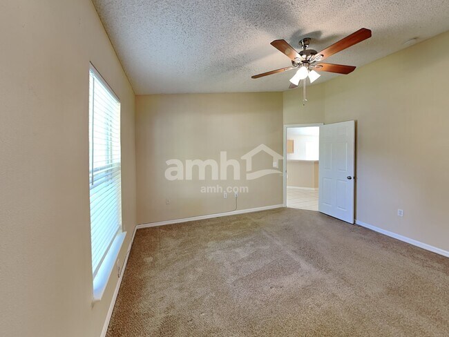 Building Photo - 12555 Belmont Lakes Dr