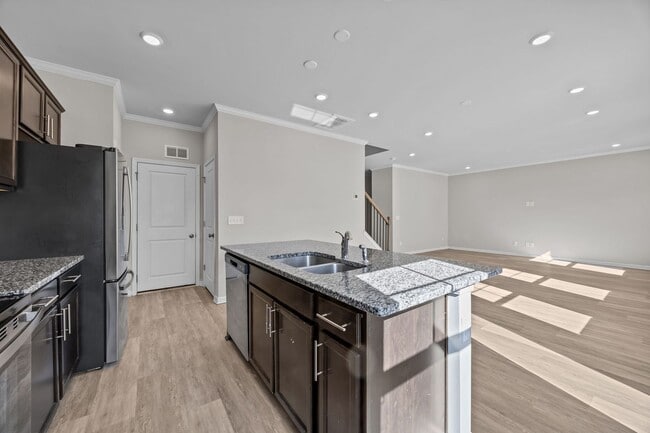 Building Photo - Small-Town Comfort Meets City Convenience | 2-Story Home for Rent | 4 Bedrooms, 2.5 Baths