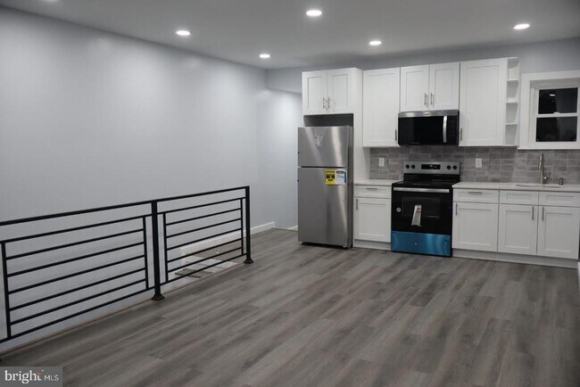 Building Photo - 2728 N 5th St