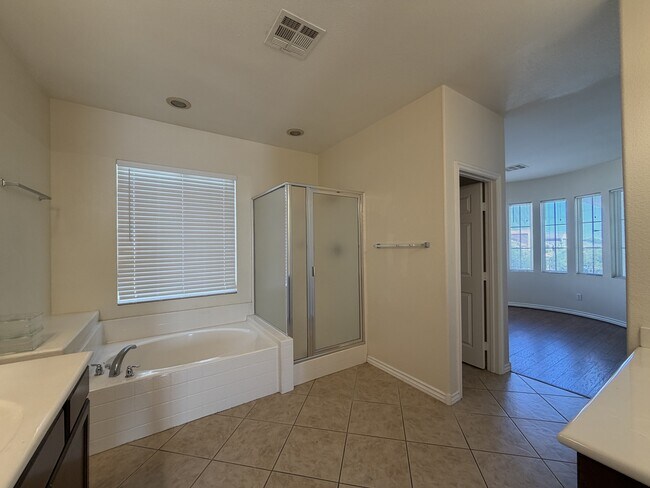 Building Photo - 10704 Sheepshead Bay Ave