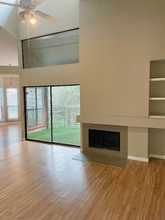 Building Photo - 4711 Spicewood Springs Rd