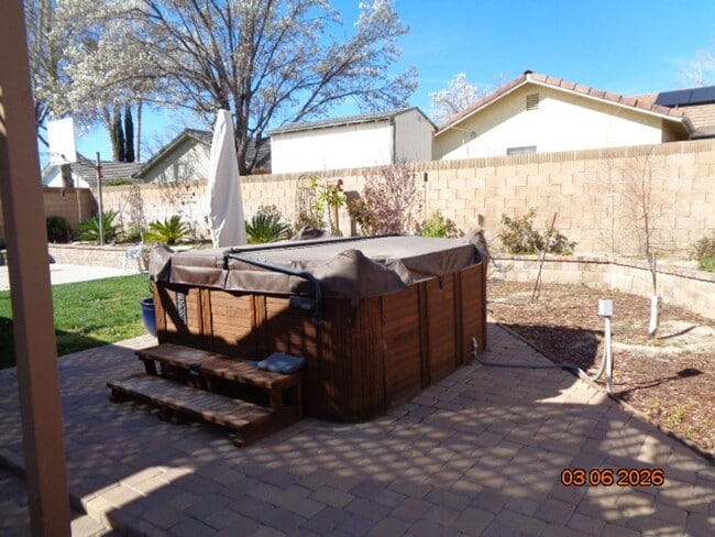 Building Photo - Immaculate West Lancaster One Story Offering 1550 sq. ft.