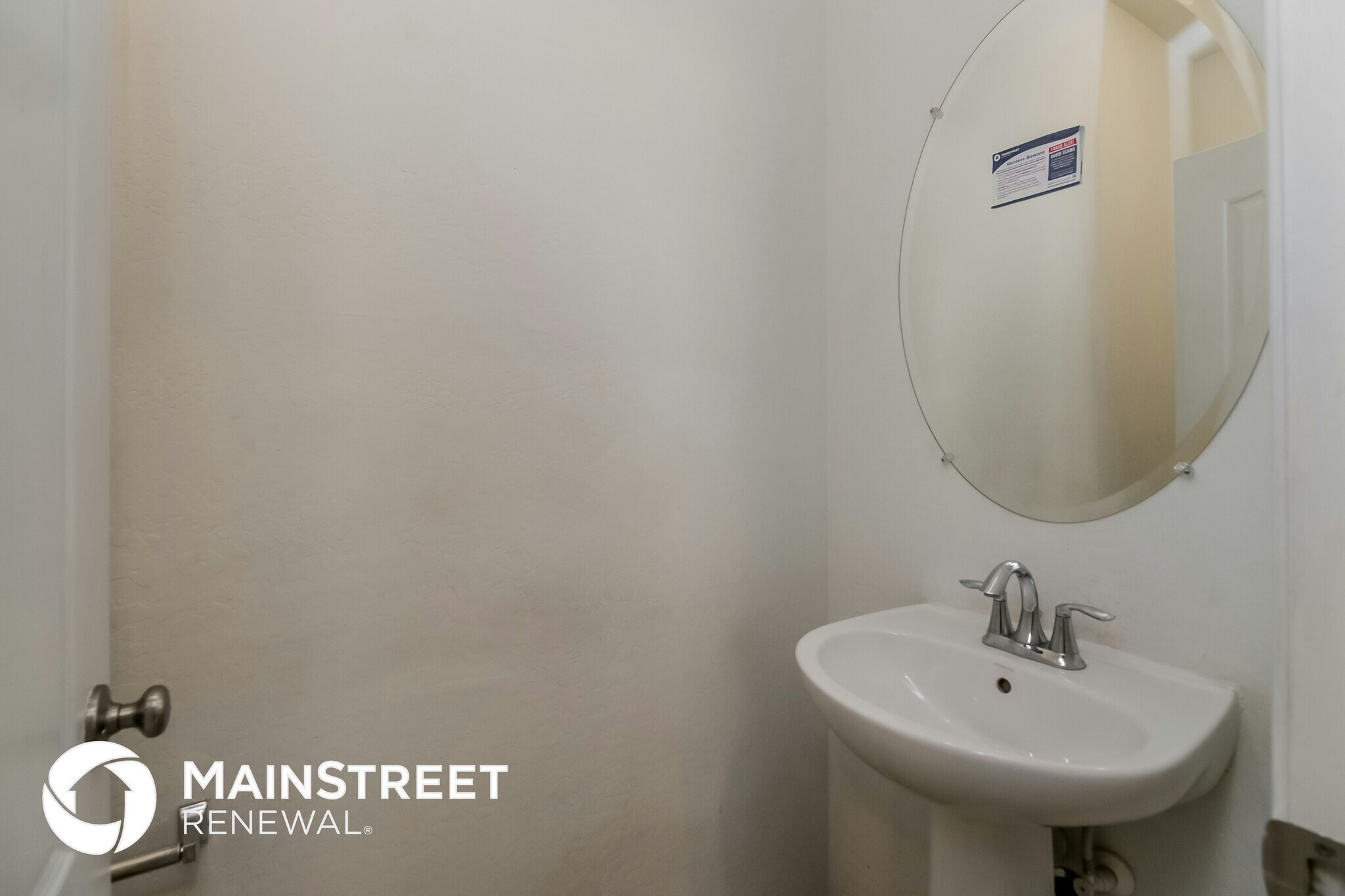 Building Photo - 118 N 86th Ln