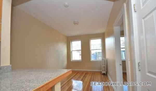 Building Photo - 70 Joy St