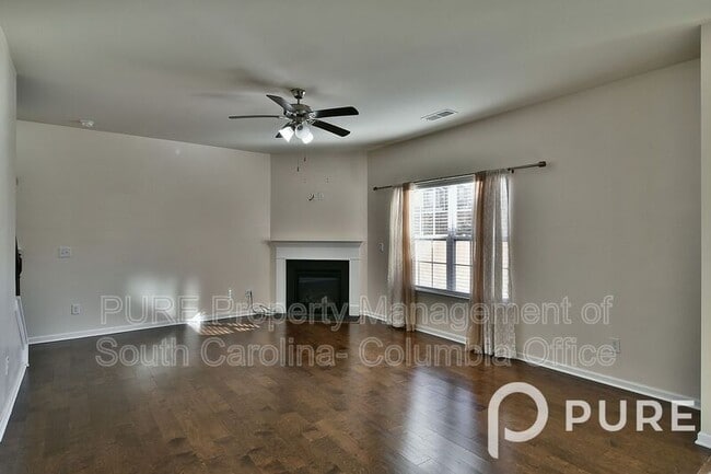 Building Photo - 161 Crimson Queen Dr