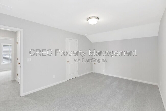 Building Photo - 8806 Lannister Dr