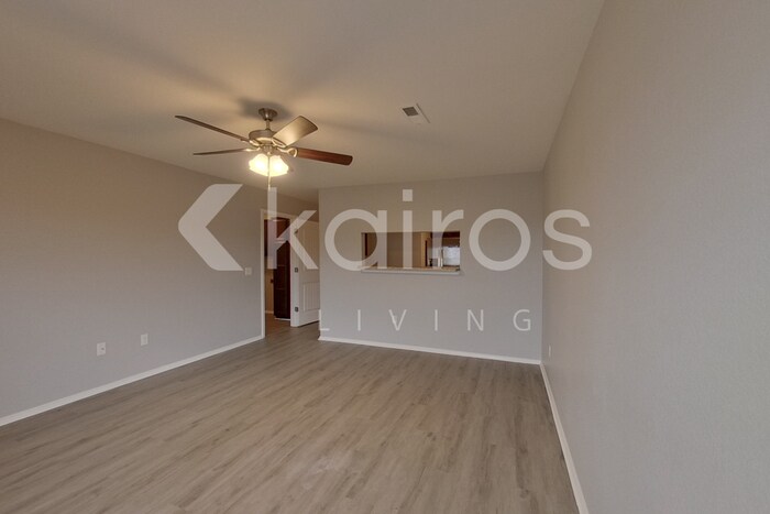 Building Photo - 3909 Thomas St