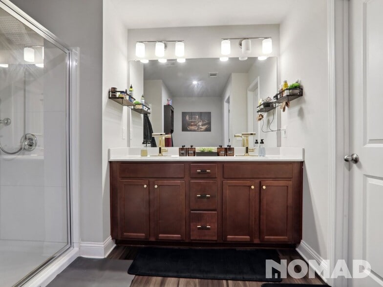 Building Photo - 2568 Centennial Pl