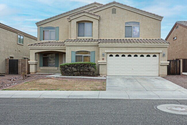 Building Photo - Beautiful 7 bedroom