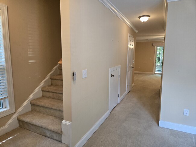 Building Photo - 5003 Double Fox Rd