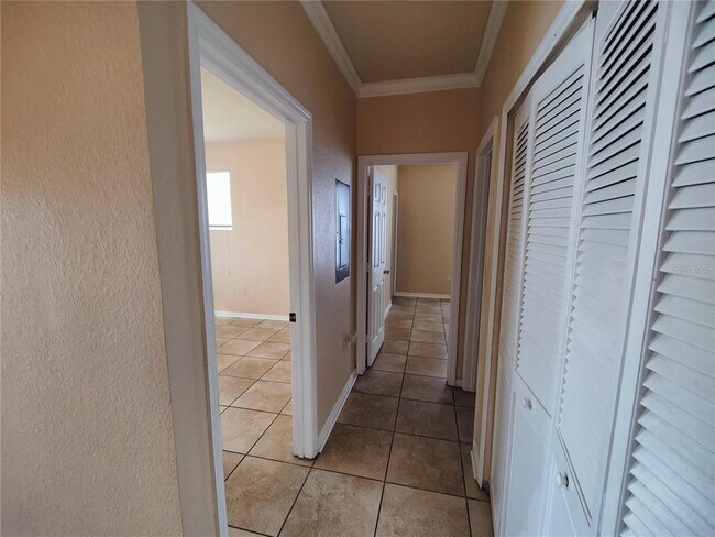 Building Photo - 3737 Castle Pines Ln