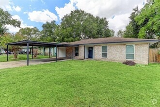 Building Photo - 1530 W Donovan St