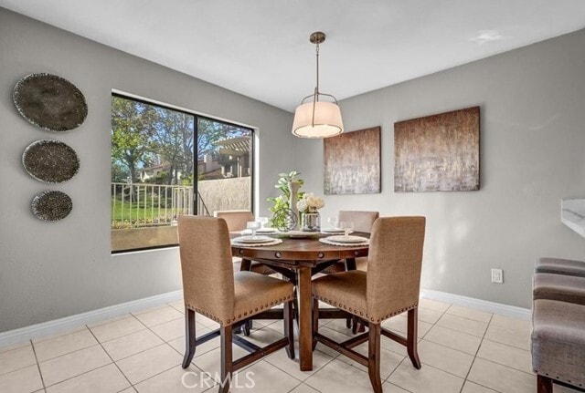 Building Photo - 913 Whitewater Dr