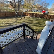 Building Photo - Charming Home w/ Spacious, Fenced yard