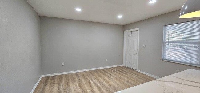 Building Photo - 4387 Sibley Bay St