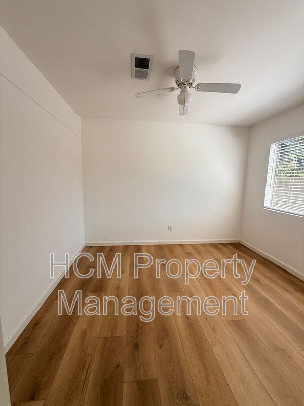 Building Photo - 23709 Maidstone Pl