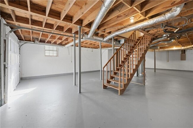 Building Photo - 5825 Loire Dr