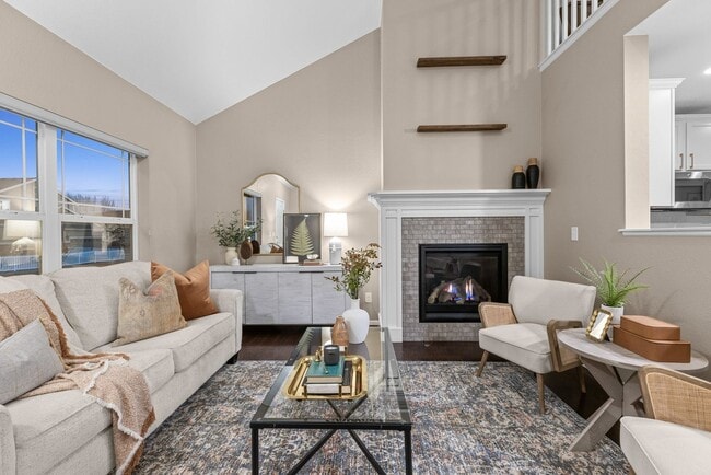 Building Photo - Beautifully Upgraded 3-Bedroom Home in Prairie Village with Finished Basement
